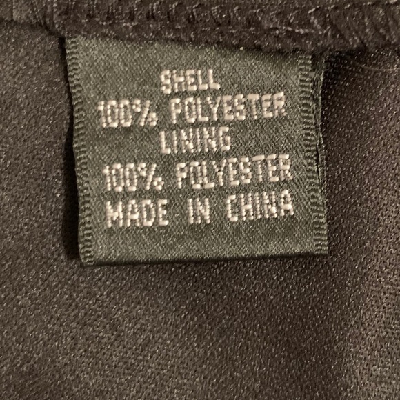 Adrianna Papell Occasions Layered Black Dr… - Picture 6 of 8